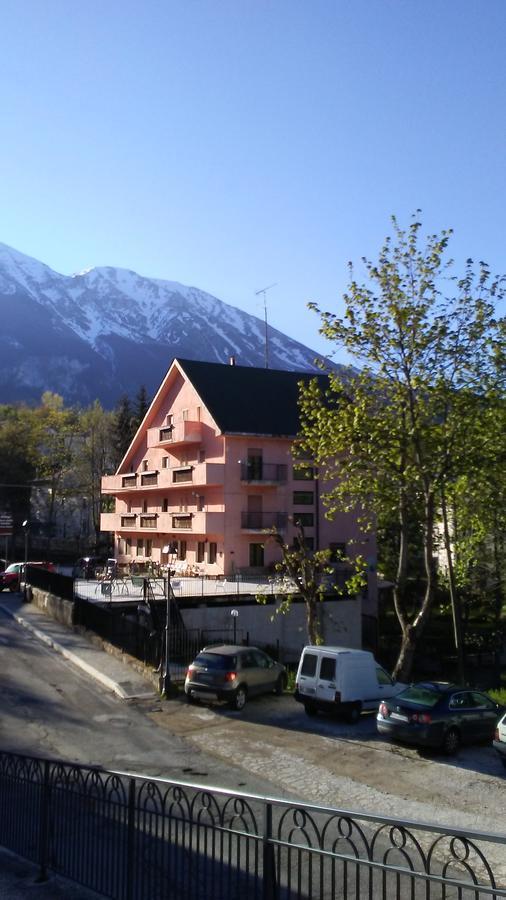 Albergo Parco Della Maiella Sant'Eufemia a Maiella Exterior photo